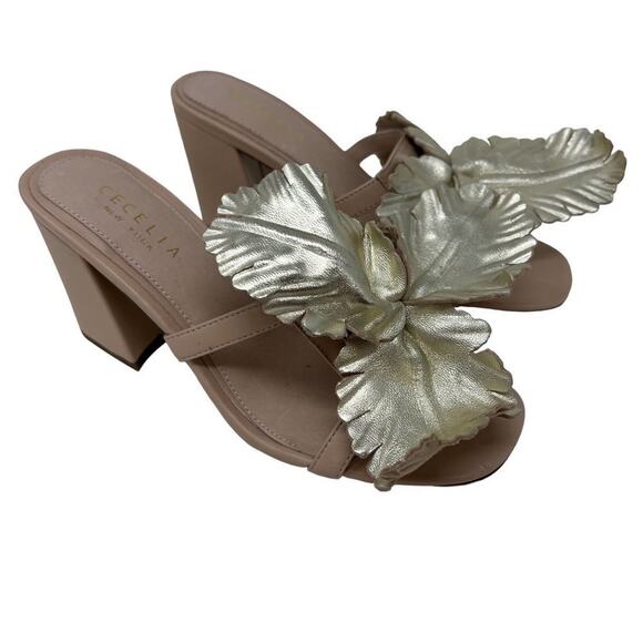 Cecelia New York Gold Beige Hibiscus II Slip On Sandals Heels - Picture 1 of 9